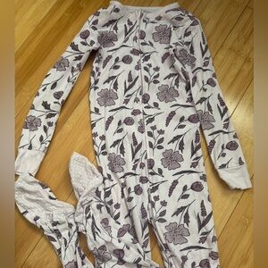 🌈 3/$15 Old Navy Zip Up Footie Pajamas for Toddler Girl